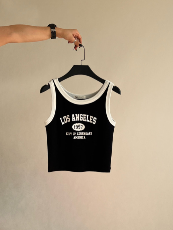 Letter Graphic Contrast Binding Tank Top