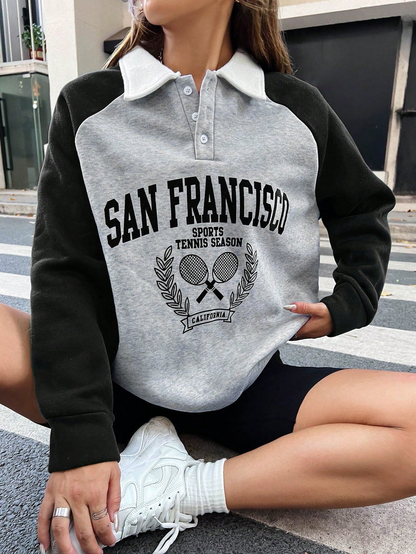 Letter Graphic Contrast Collar Raglan Sleeve Polo Neck Sweatshirt