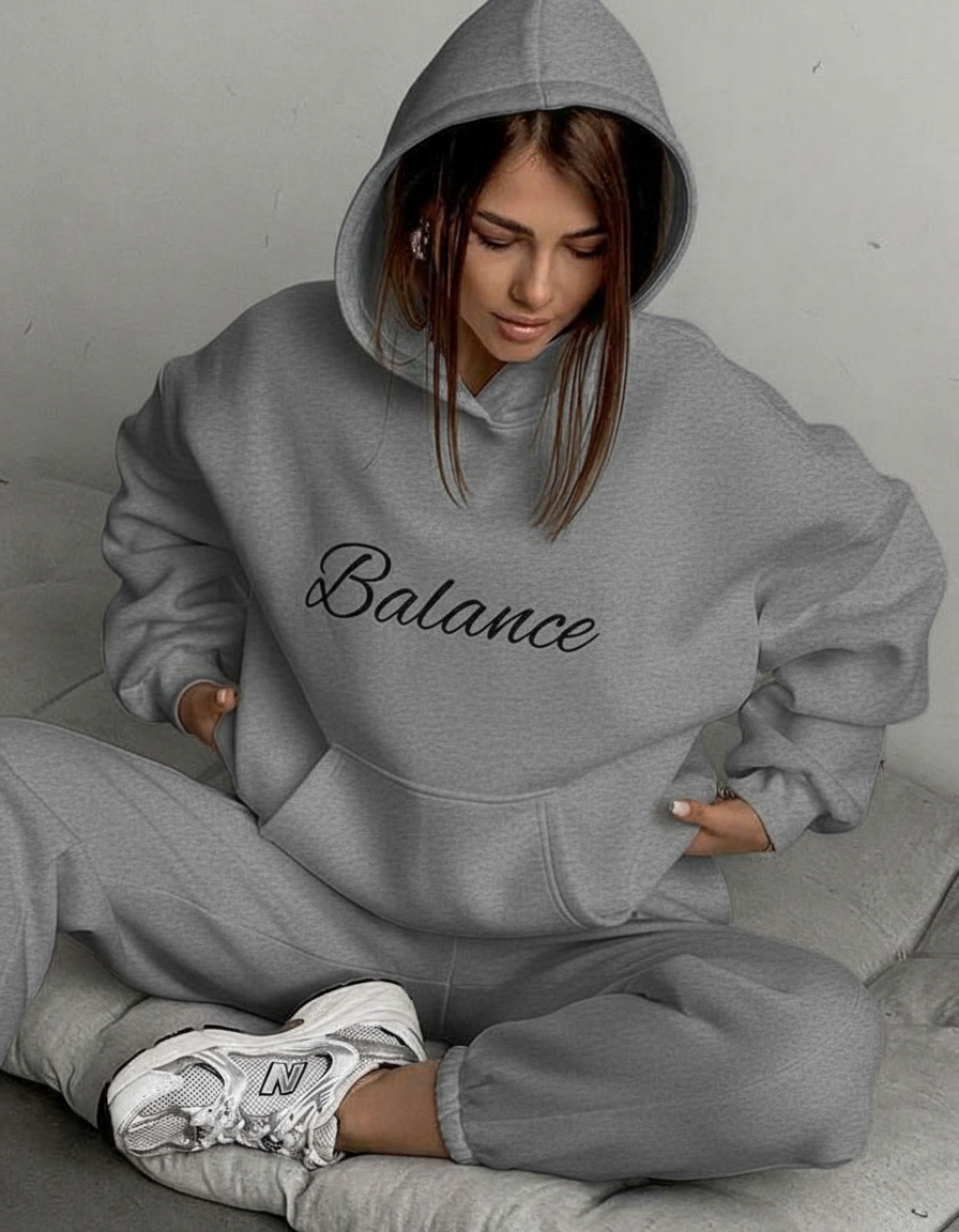 Balance Fleece Tracksuit with Oversized Hoodie and Loose Pants