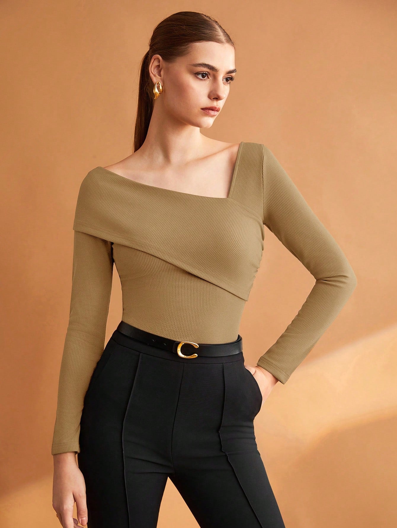 Elastic Ruched Asymmetric Neck Long Sleeve Elegant T-Shirt