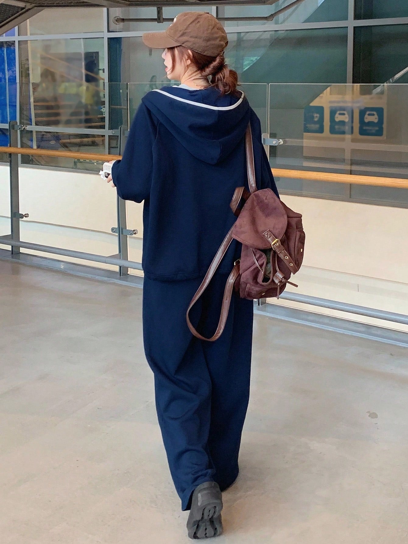 Contrast Color Hoodie Sweatshirt And Straight-Leg Pants Casual 2 Pieces Set