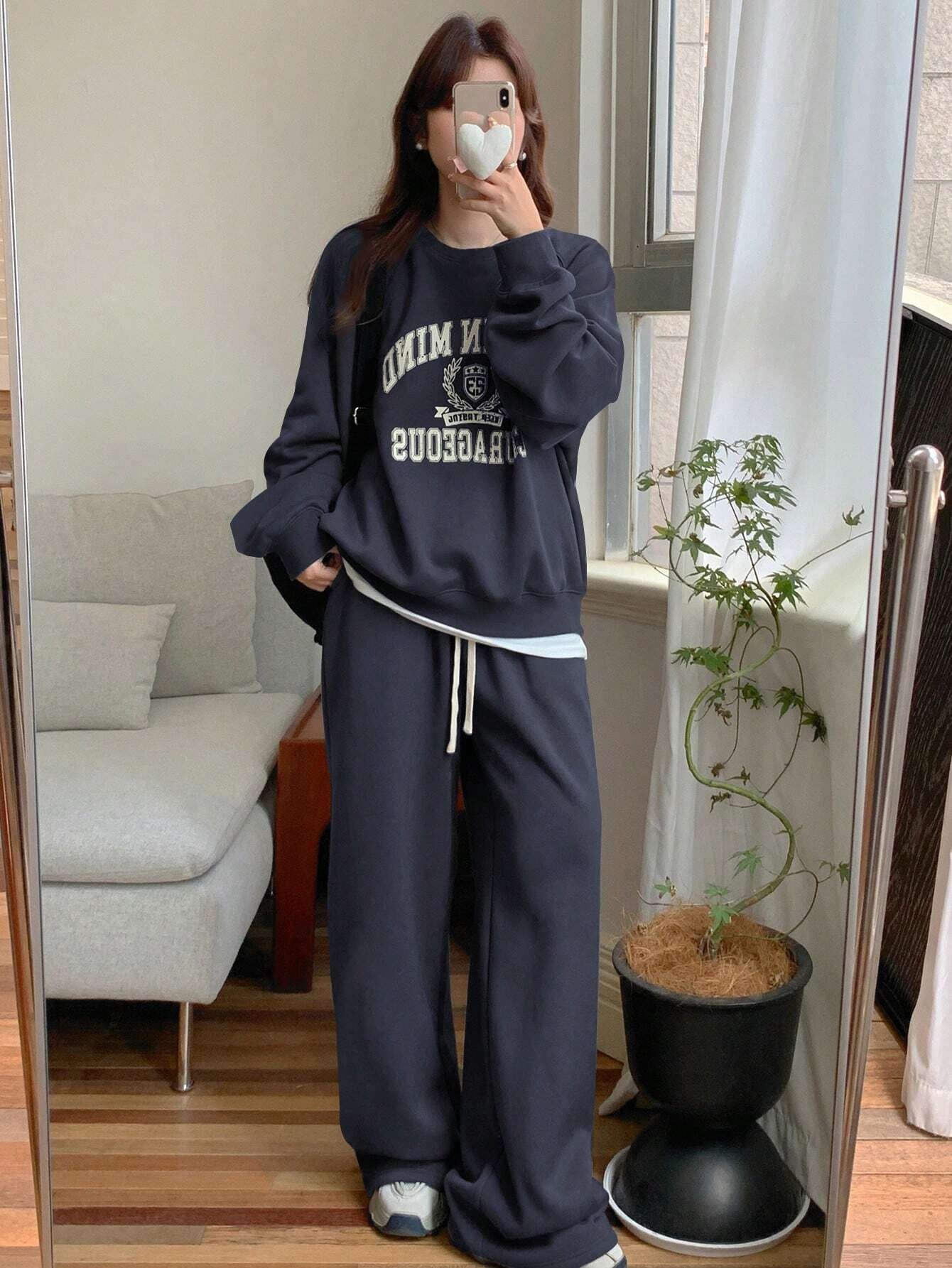 Casual Letter Printed Crew Neck Raglan Sleeve Sweatshirt And Sweatpants Set