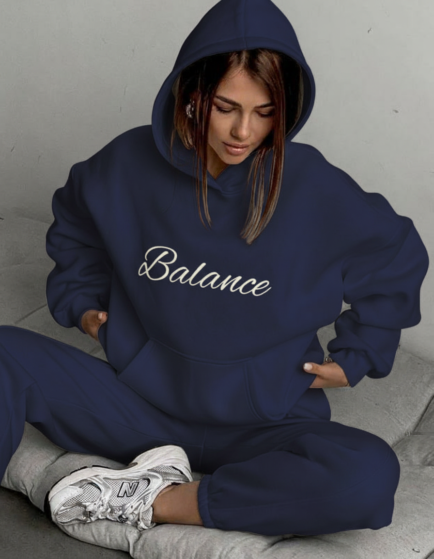 Balance Fleece Tracksuit with Oversized Hoodie and Loose Pants