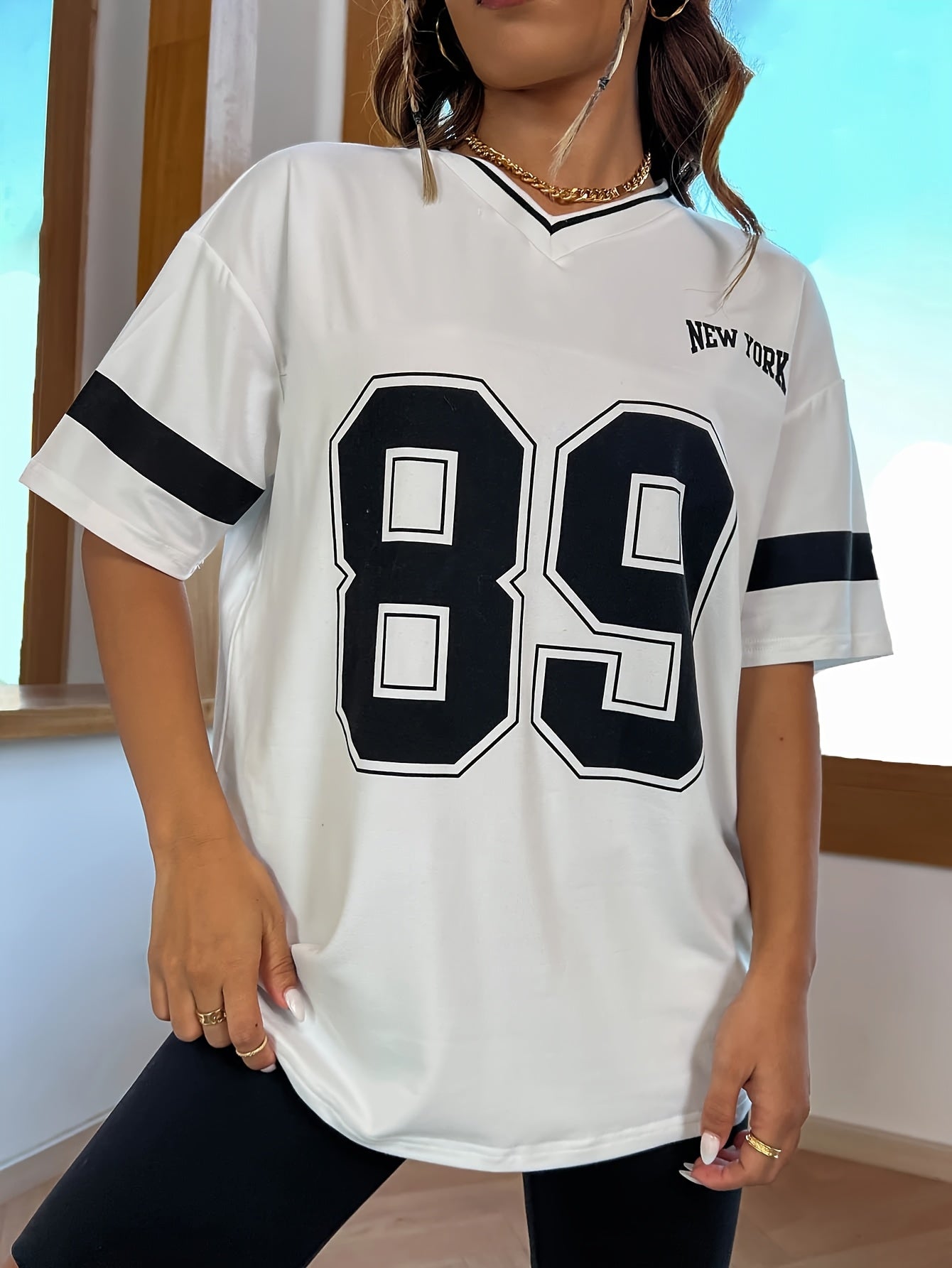 Casual Sports V-Neck T-Shirt New York 89 Print