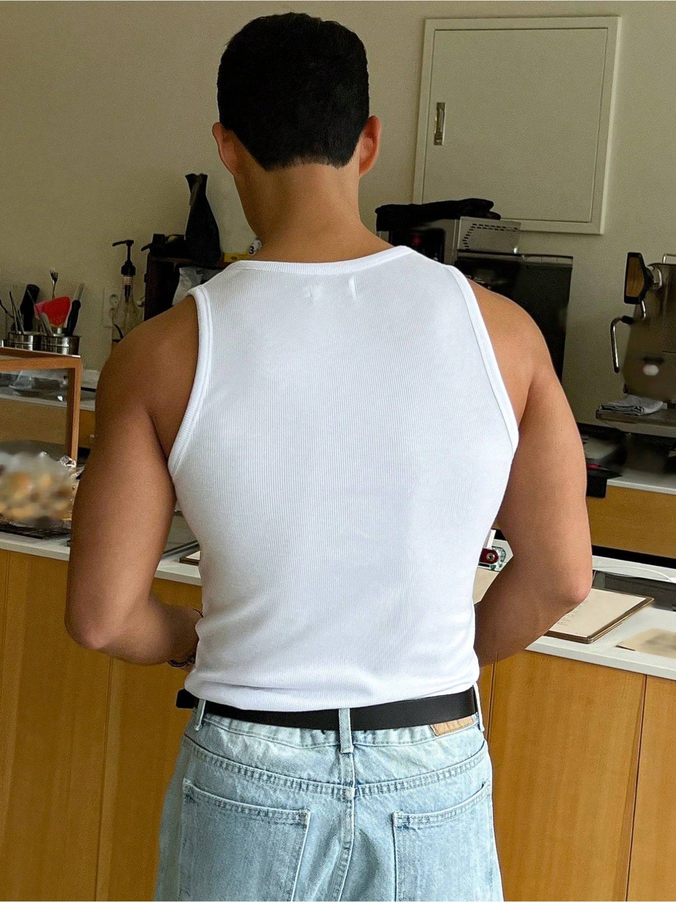 3pcs Men's Slim Fit Sleeveless Tank Tops