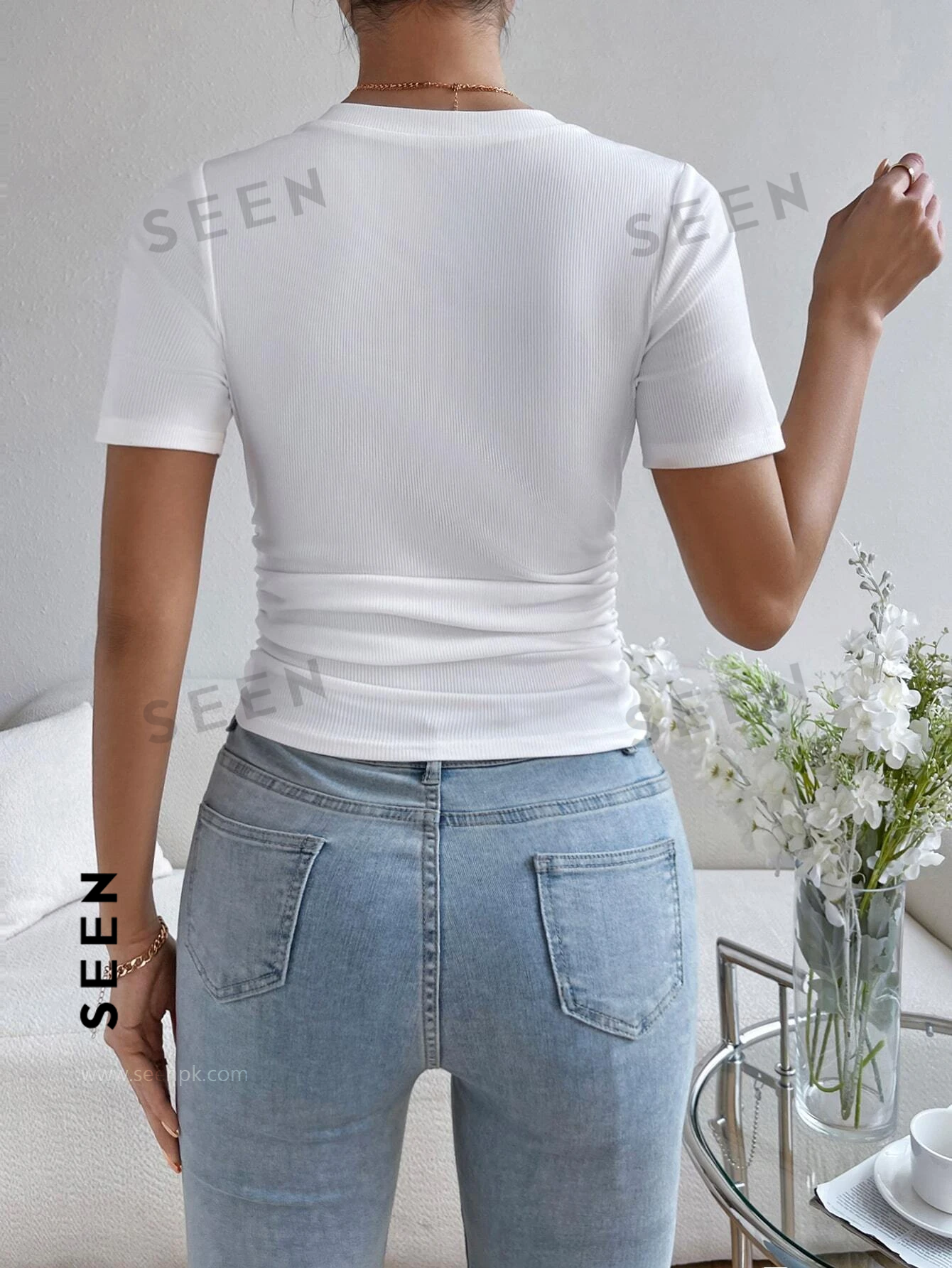 Solid Ruched Hanky Hem Tee