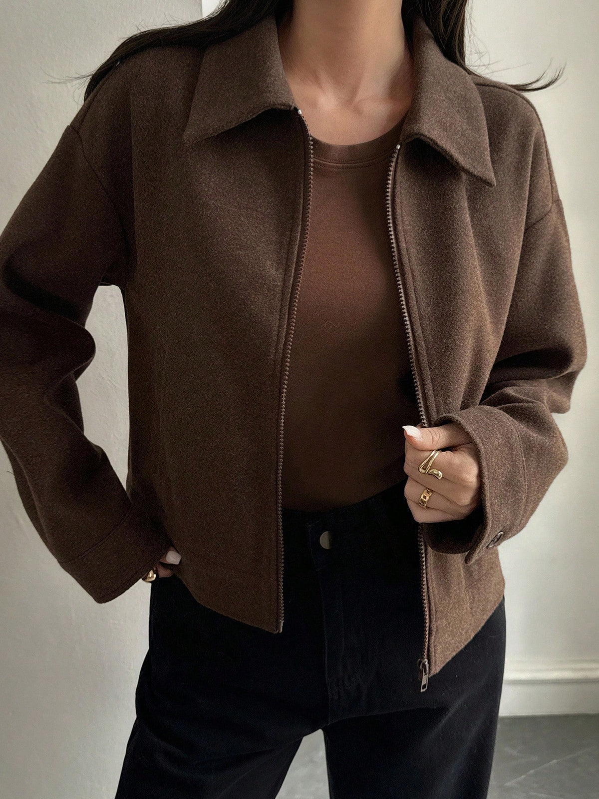 Women's Brown Collared Zip-Up Jacket with Large Pockets