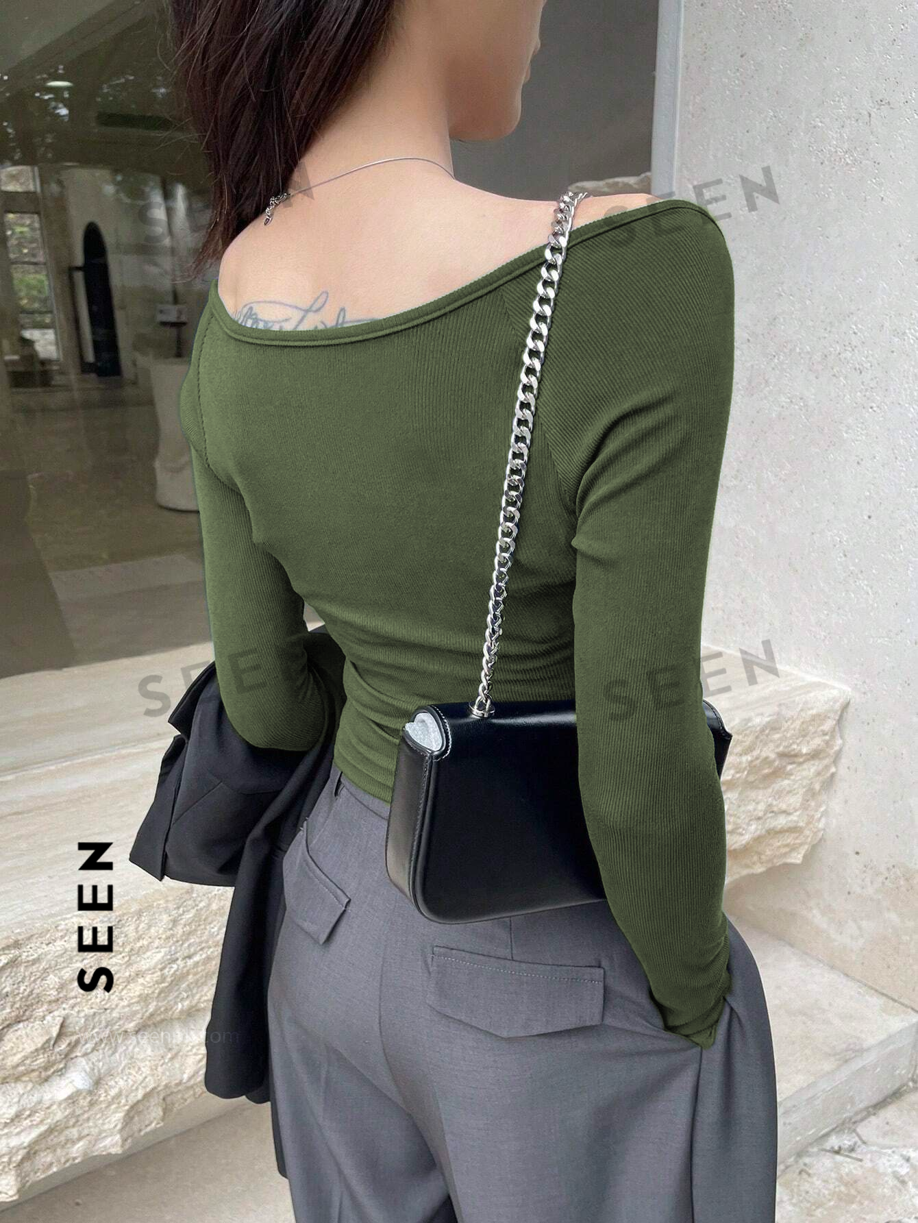 Women's Solid Color Square Neckline Long Sleeve Slim Fit T-Shirt