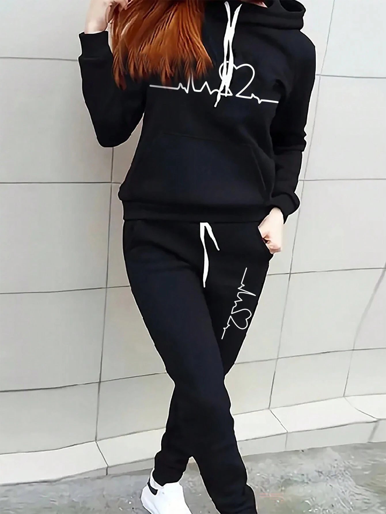 Heart Print Long Sleeve Hooded Sweatshirt And Drawstring Pants Casual Outfit