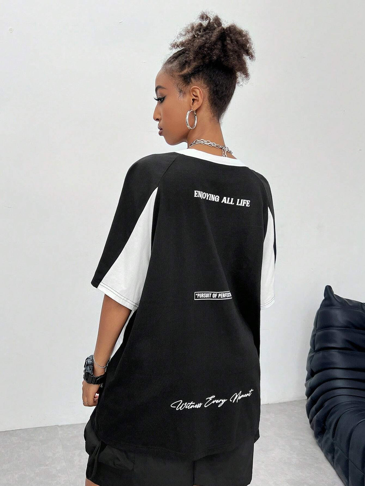 Women's Oversized Colourblock Slogan Raglan T-Shirt