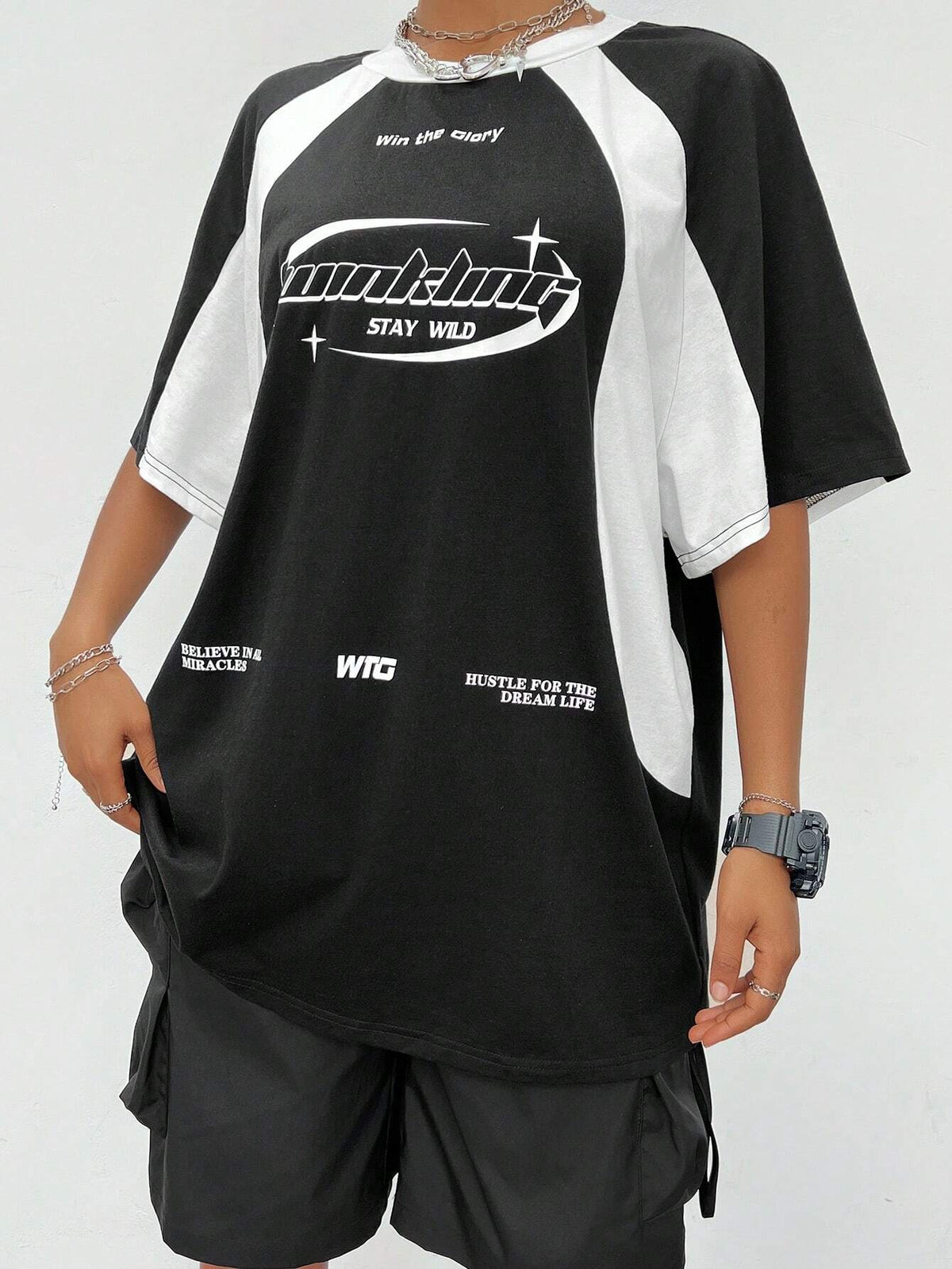 Women's Oversized Colourblock Slogan Raglan T-Shirt