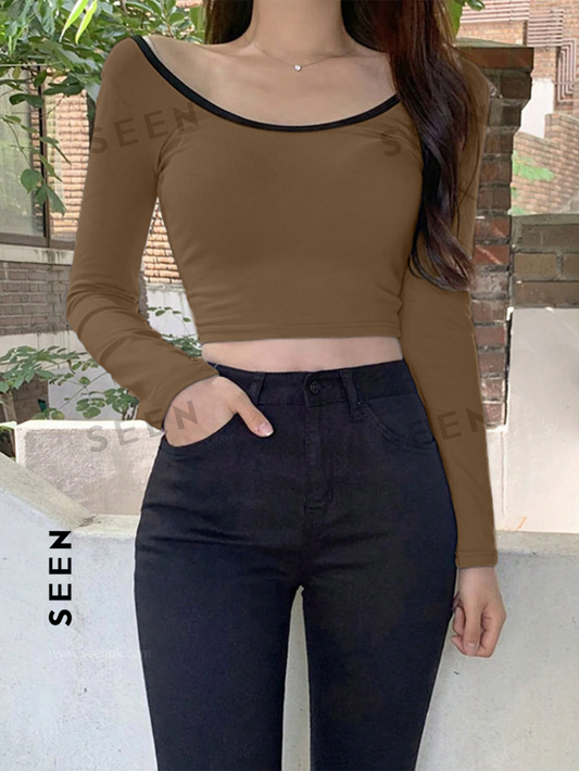 Women's Contrast Trim Short Cropped T-shirt