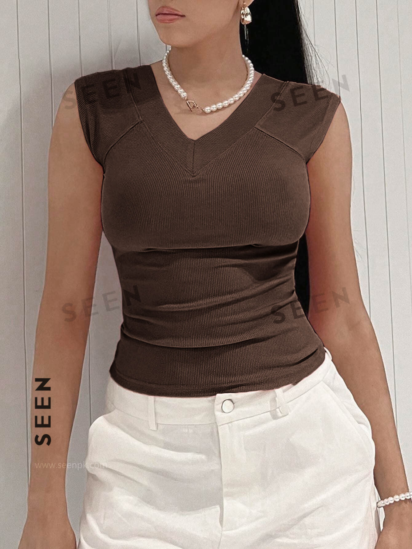 Solid Ruched V Neck Tee