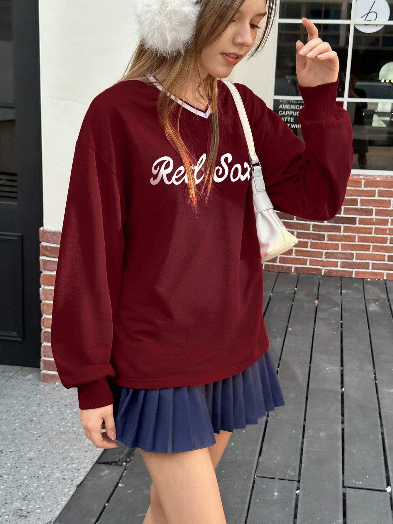 Letter Print V-Neck Drop Shoulder Long Sleeve Casual T-Shirt, Autumn