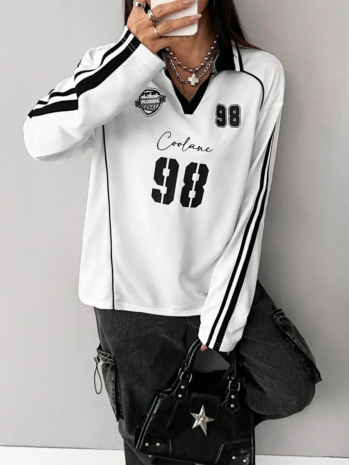 Women's Oversized V-Neck Striped Long-Sleeve Jersey T-Shirt