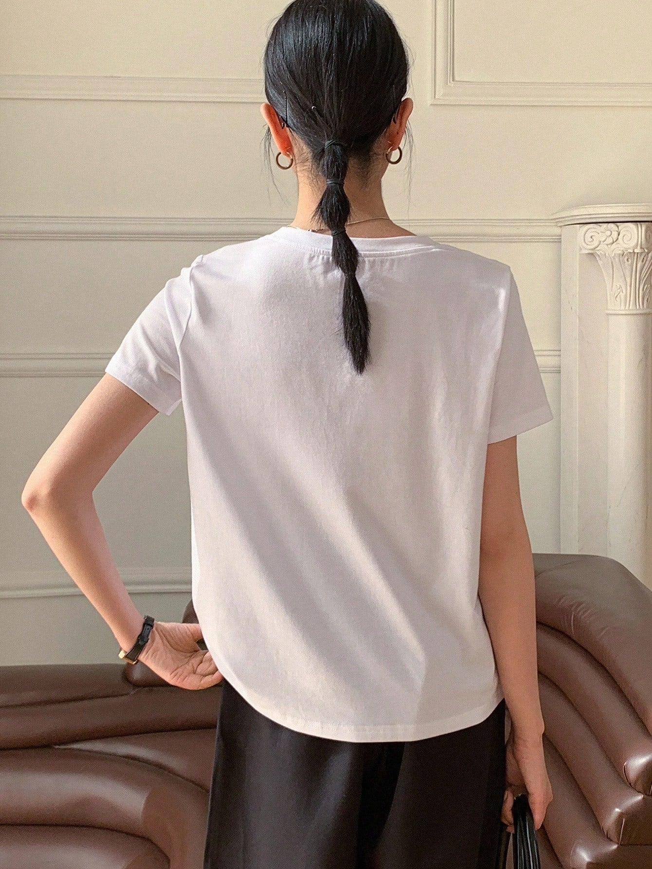 Casual V-Neck Unicorn Embroidery Short Sleeve T-Shirt